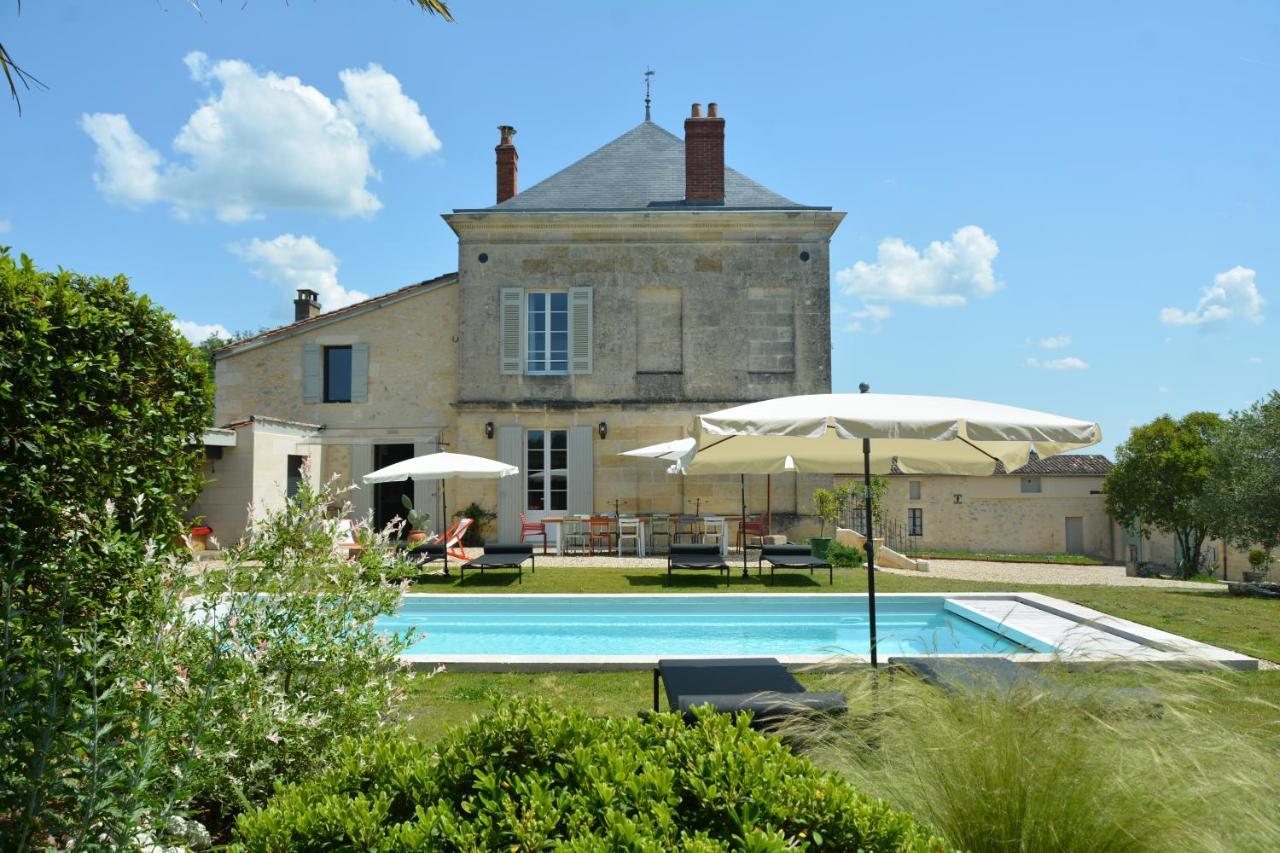 Maison Groleau Mombrier Bagian luar foto